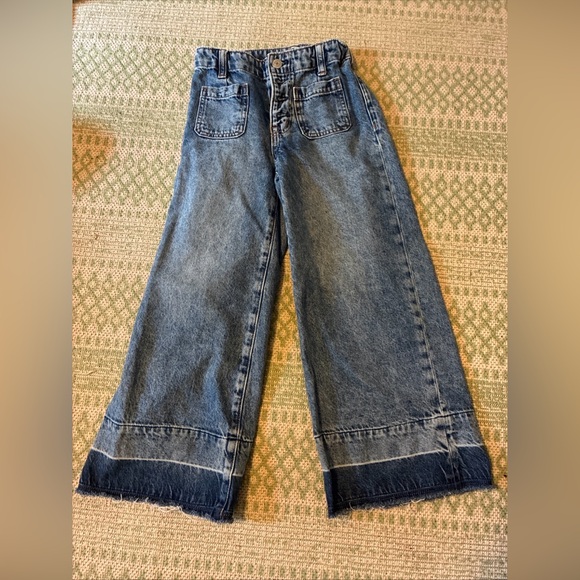 Gap kids, girls high stride ankle jeans, size 10 - Picture 1 of 4